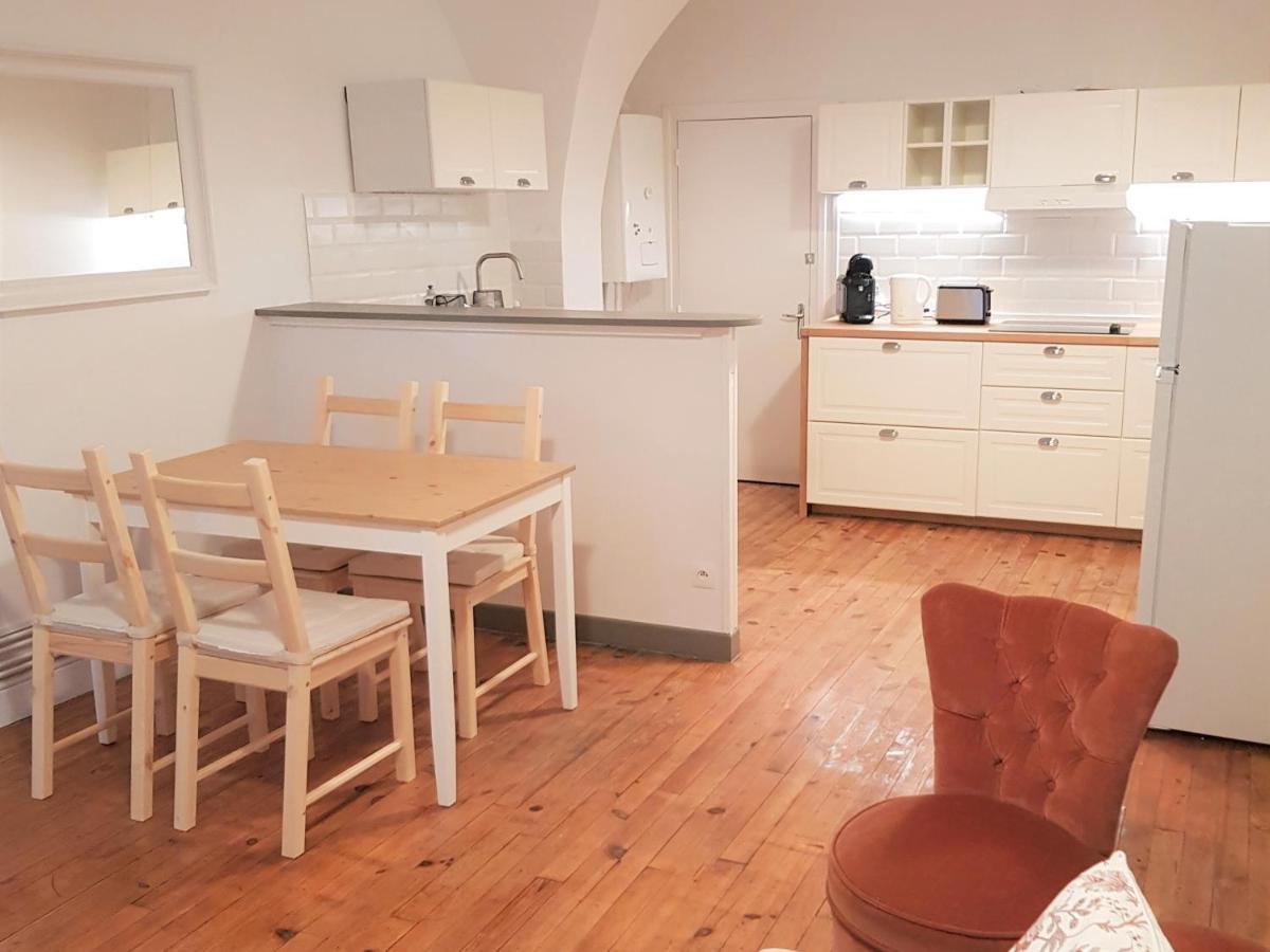 Issoire Centre, T2 Bergere Avec Parking Apartman Kültér fotó