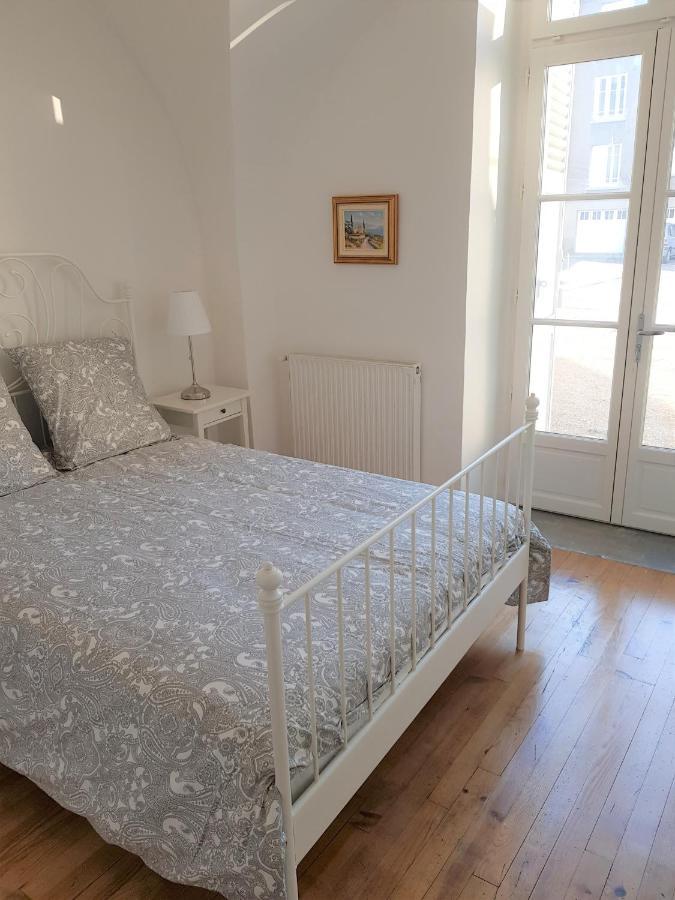 Issoire Centre, T2 Bergere Avec Parking Apartman Kültér fotó