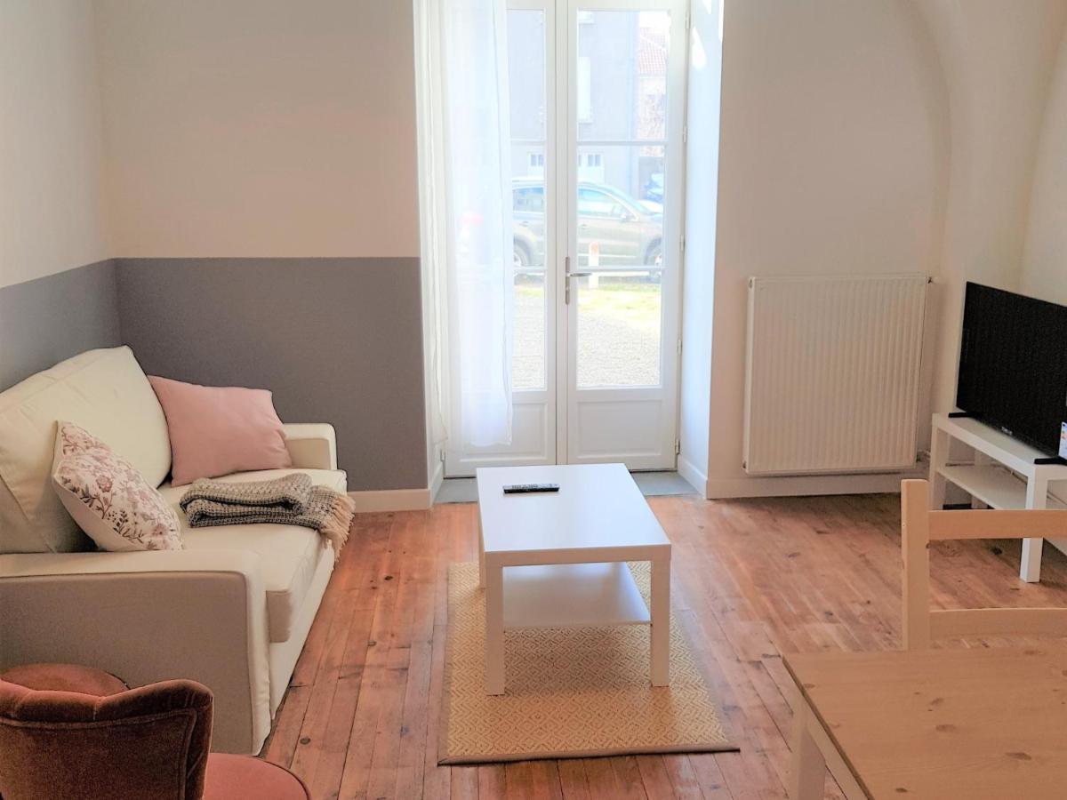 Issoire Centre, T2 Bergere Avec Parking Apartman Kültér fotó
