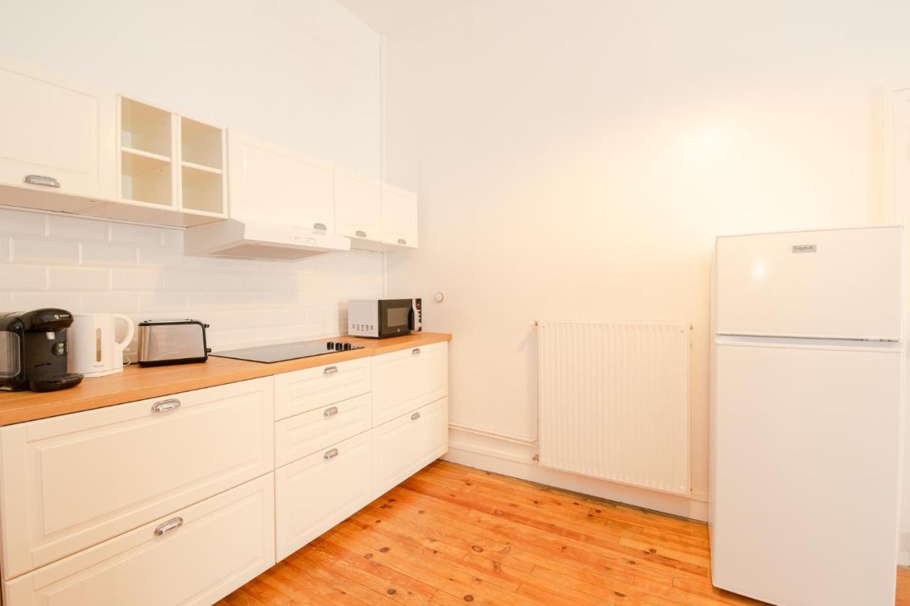 Issoire Centre, T2 Bergere Avec Parking Apartman Kültér fotó